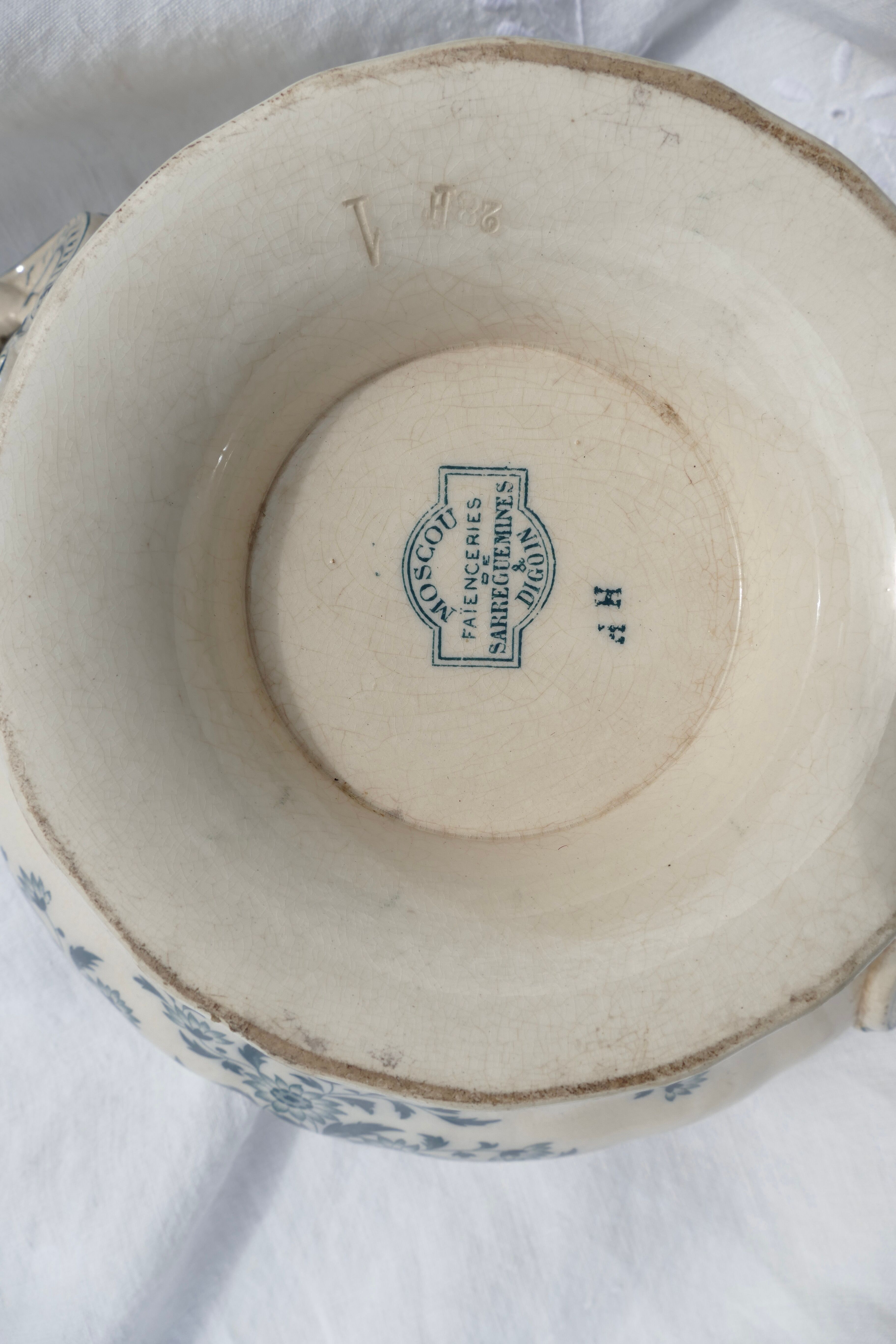 Soupière terre de fer