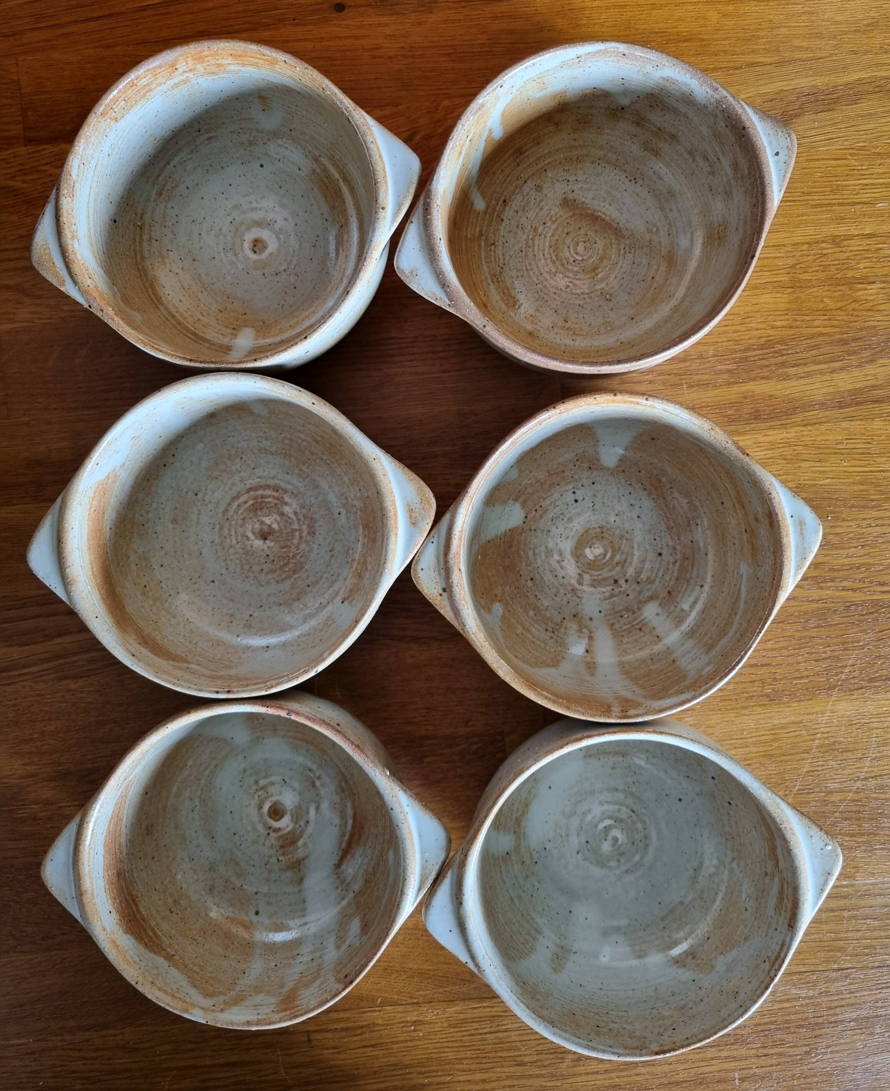 Set of 6 stoneware bowls