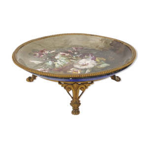 Plat en porcelaine à - fleurs