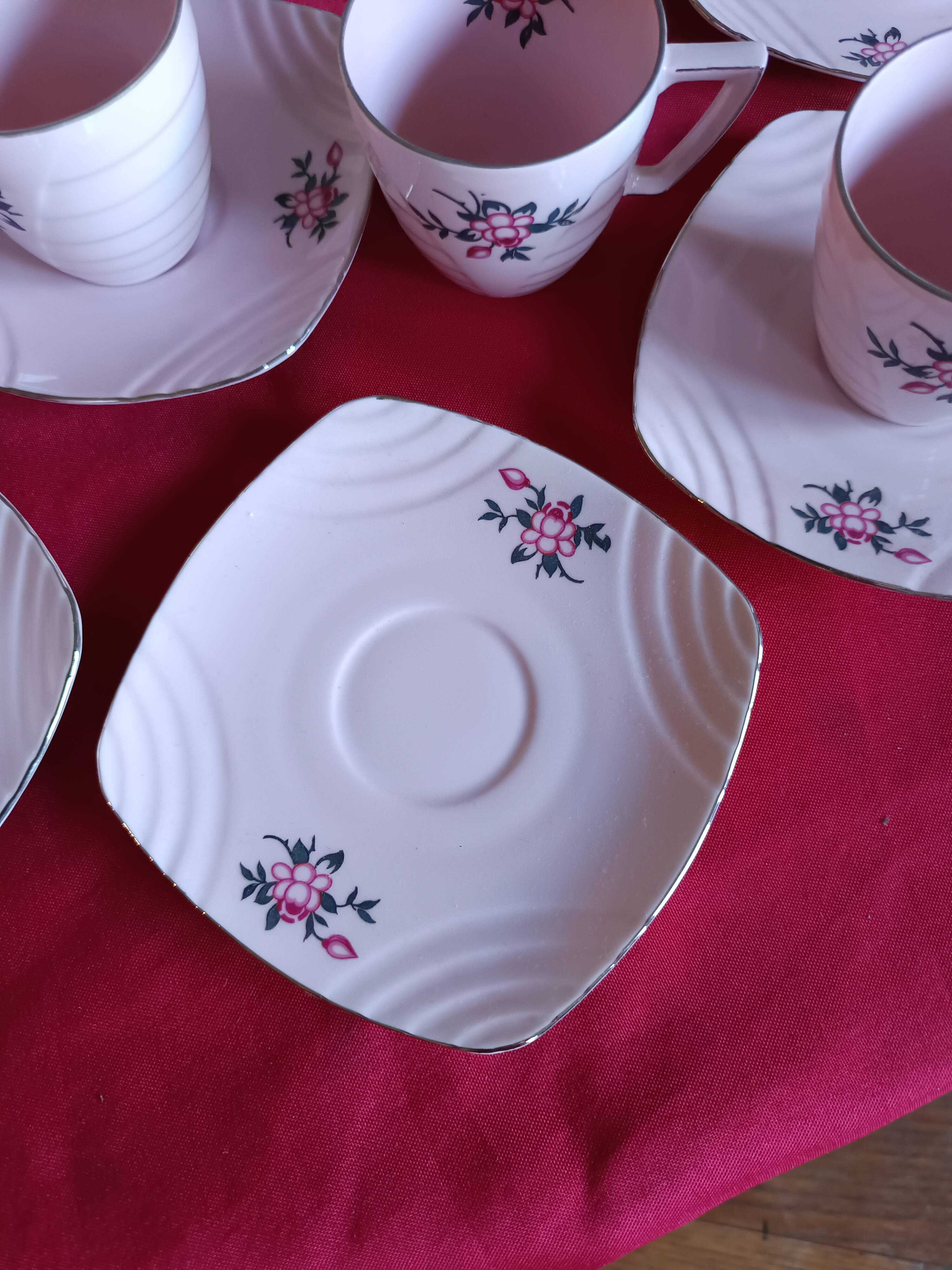 Pink Art Deco coffee service Victoria Porcelain Bohemia – 12 cups – years