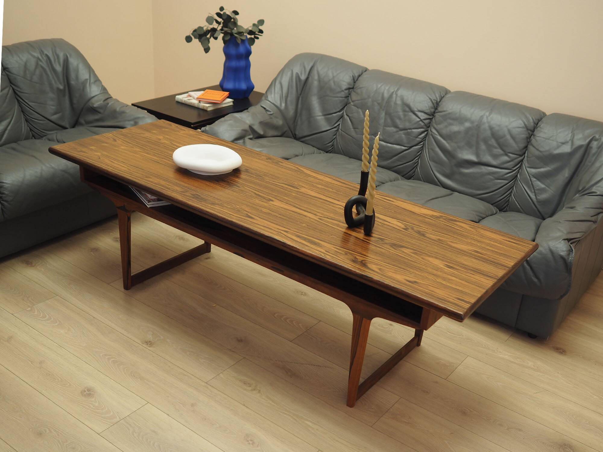 Danish rosewood coffee table with shelf, 1960s