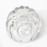 Empty crystal ramekin pocket