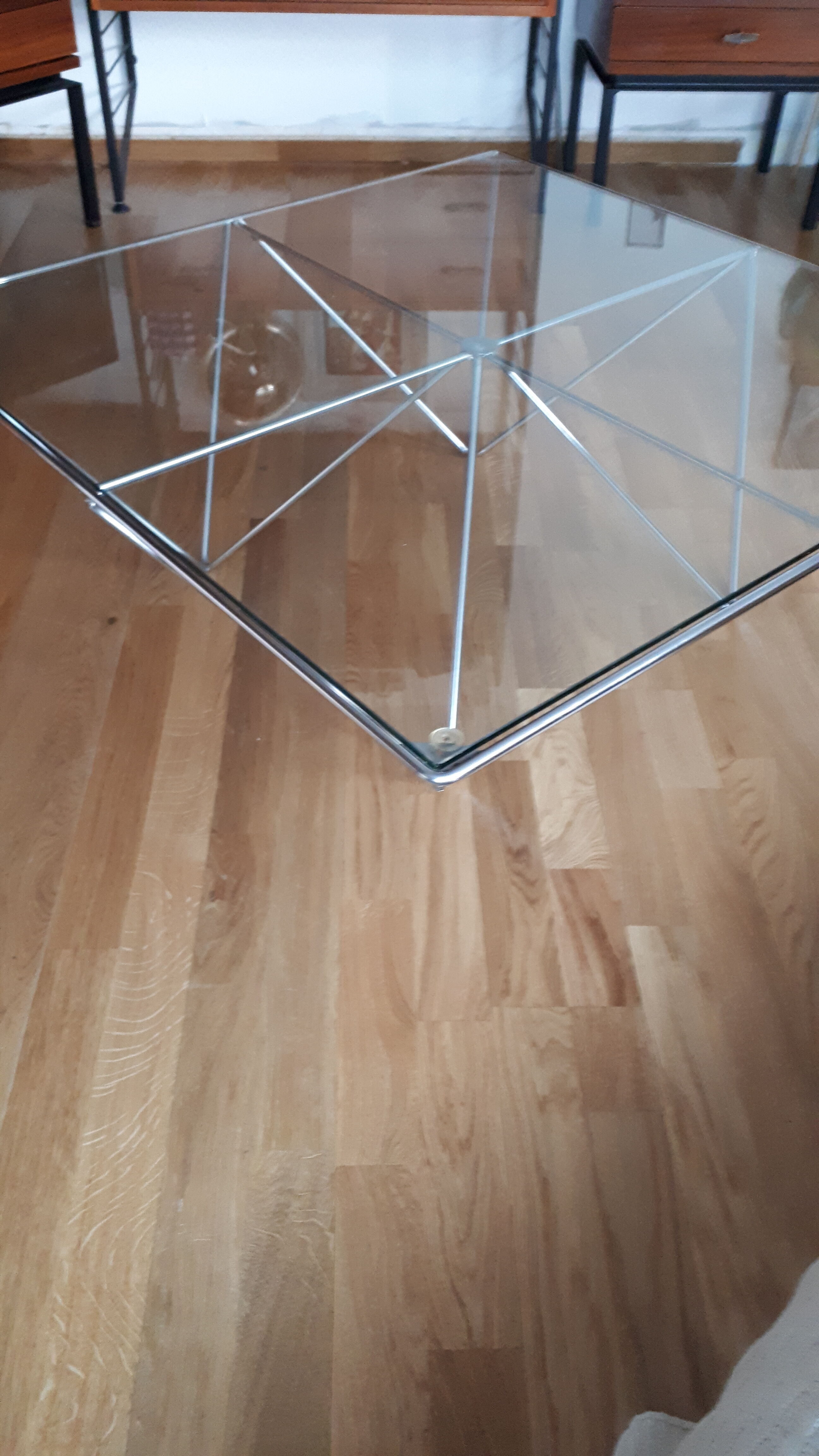 Coffee table design Italian 80s