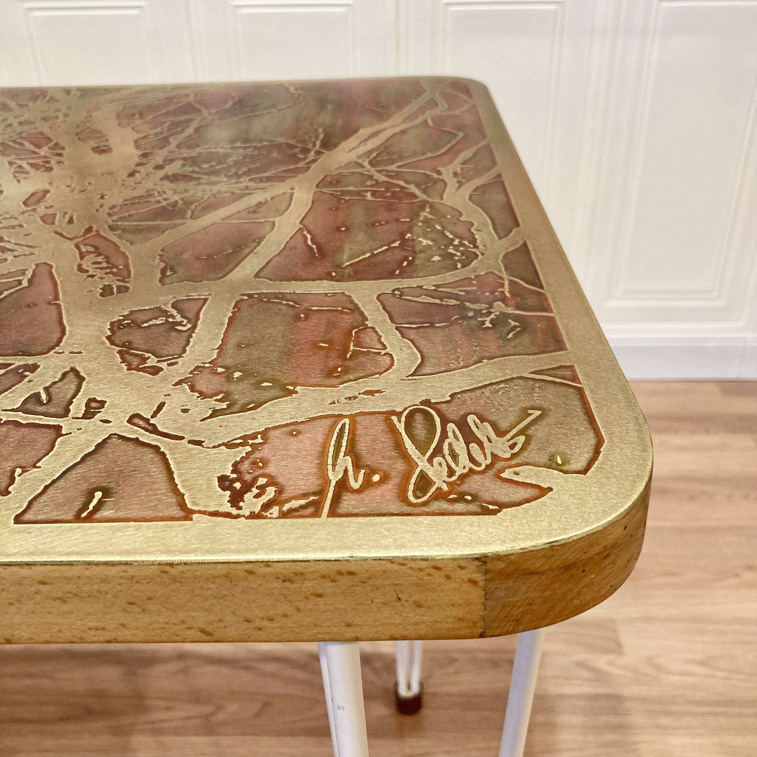 HIGH DESIGN TABLE WITH SCANDINAVIAN SIGNATURE 1950.