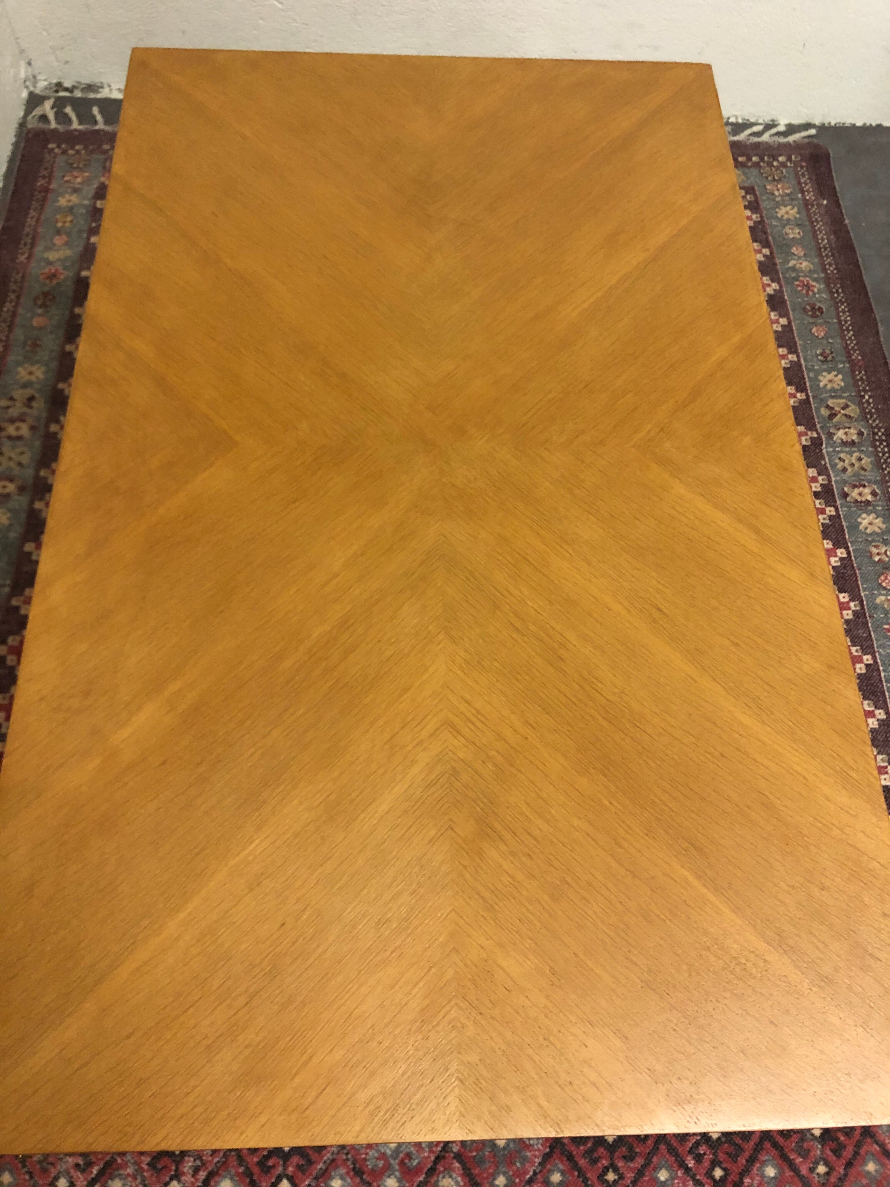 Vintage 60s wallet table