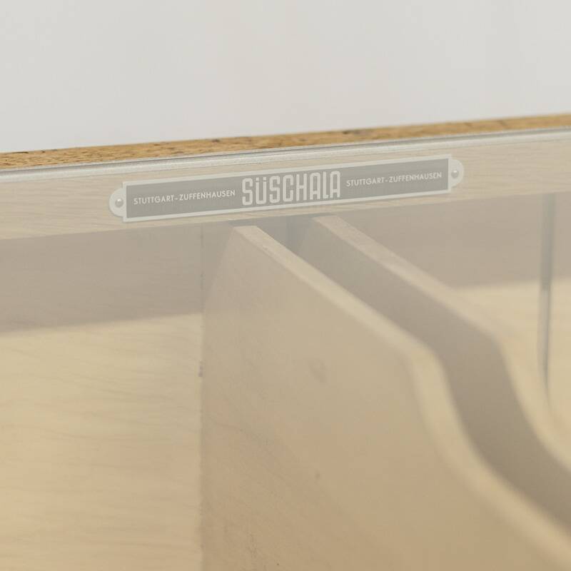 Comptoir de magasin Midcentry - Vitrine