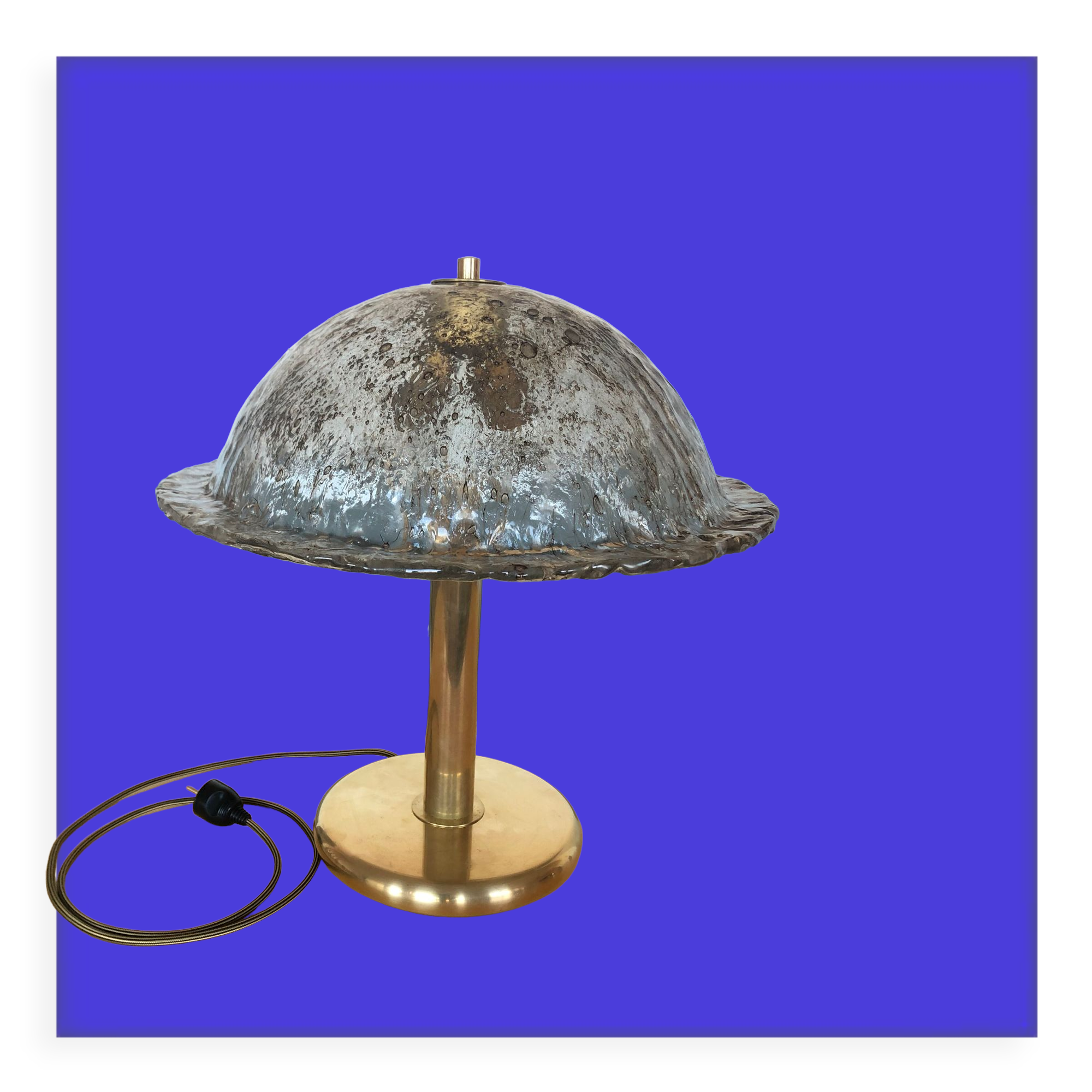 Large antique table lamp in glass and brass