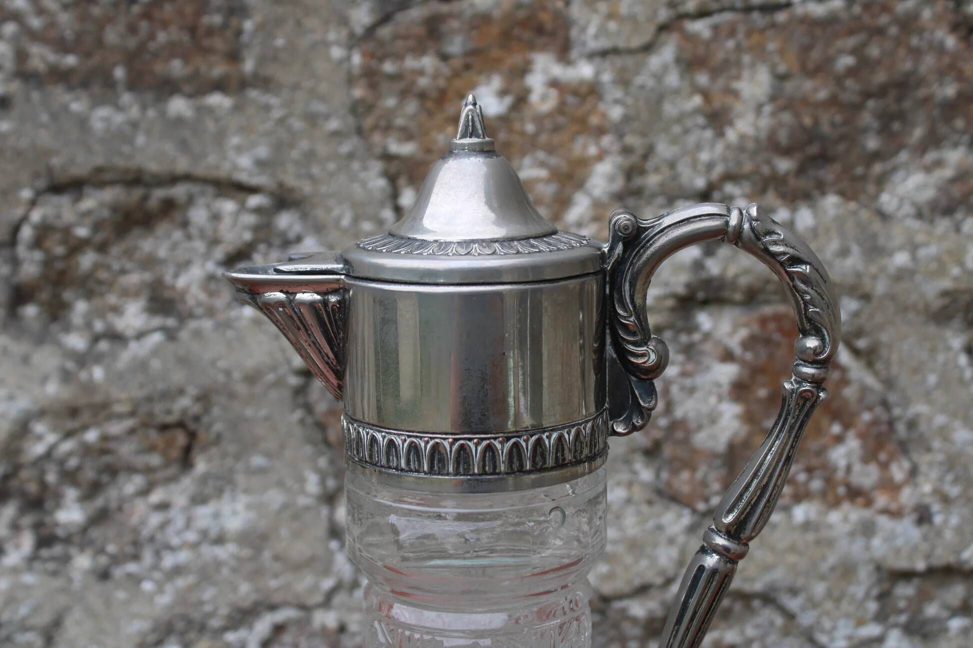 Antique pressed glass and silver-plated jug – Decorative wine pitcher H30 cm