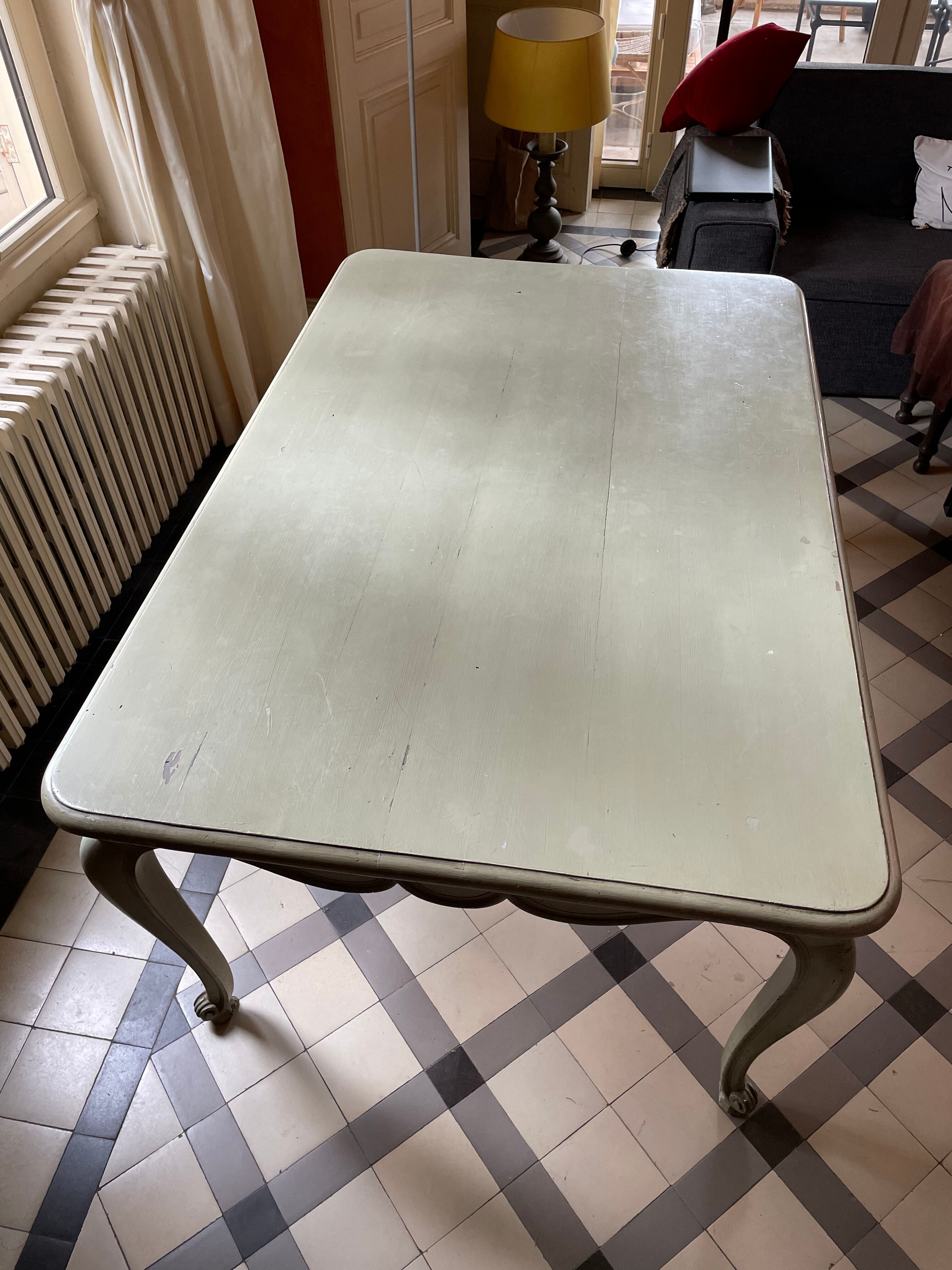 Farm dining table early twentieth century