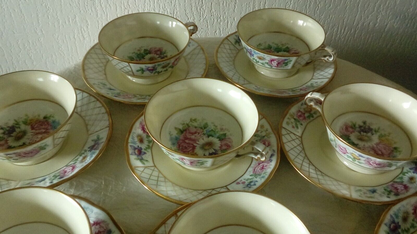 Coffee cup in limoges porcelain bernardaud floral decor
