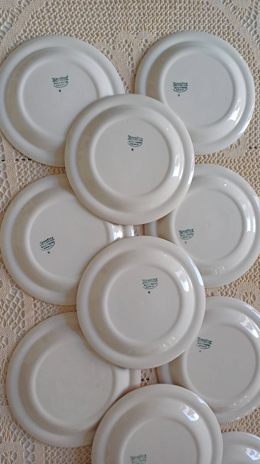 Boch dessert plate set