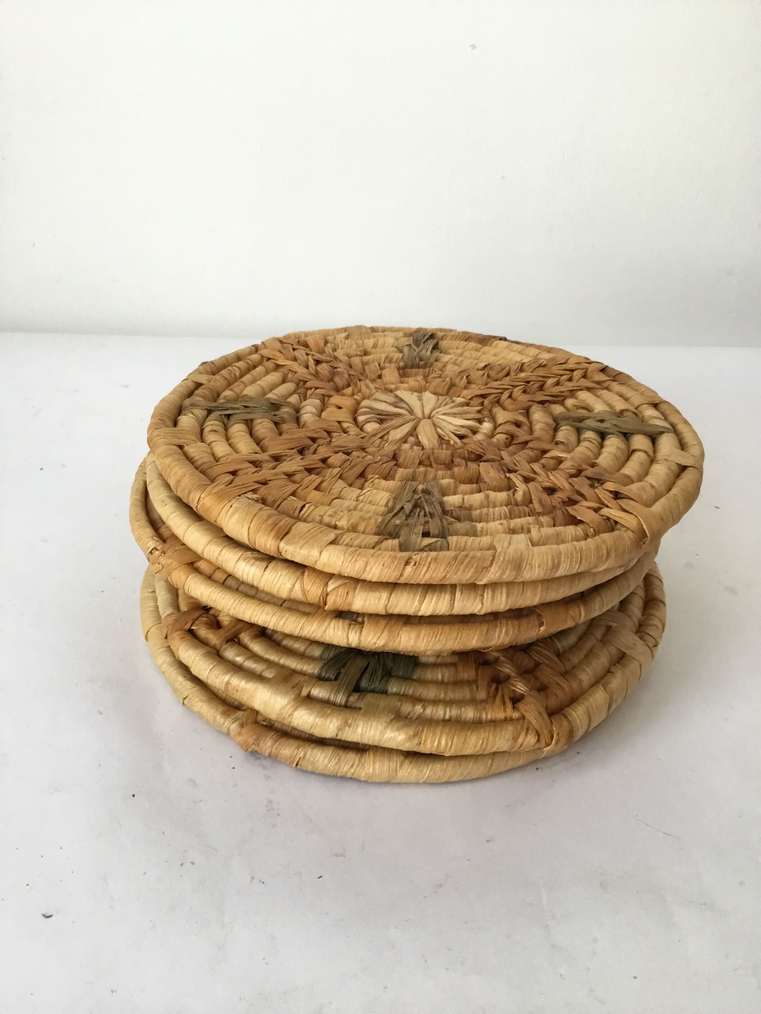 6 braided wicker glass bottoms