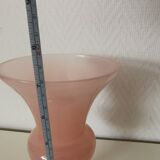 vase, centerpiece, in pink opaline, Italian made