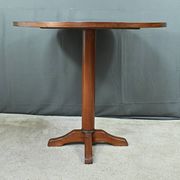 Mahogany Guéridon Table – Early 20th Century