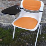 Dorsal tablet chair by E Ambasz and G Piretti 1990