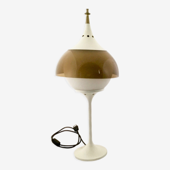 Lampe de table postmoderne en plexiglas et métal verni blanc de l’ère spatiale, Italie