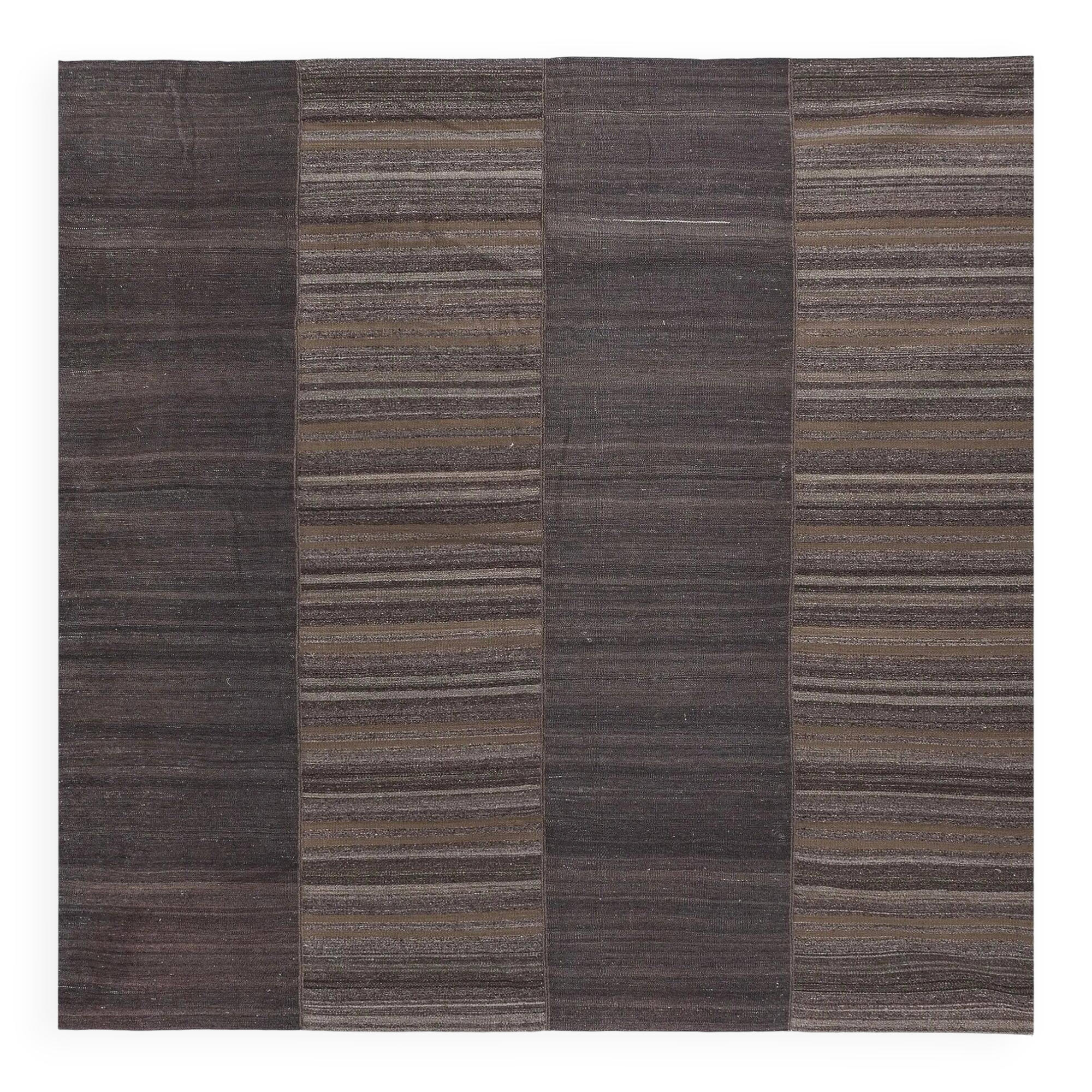 Vintage Turkish kilim, handwoven, 290x295 cm.