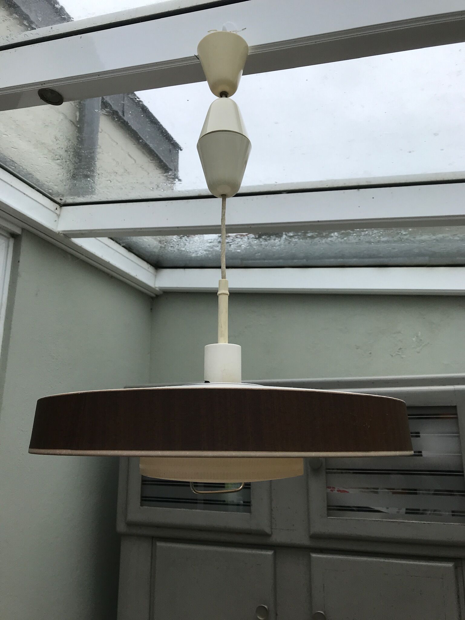 Vintage suspension - plastic