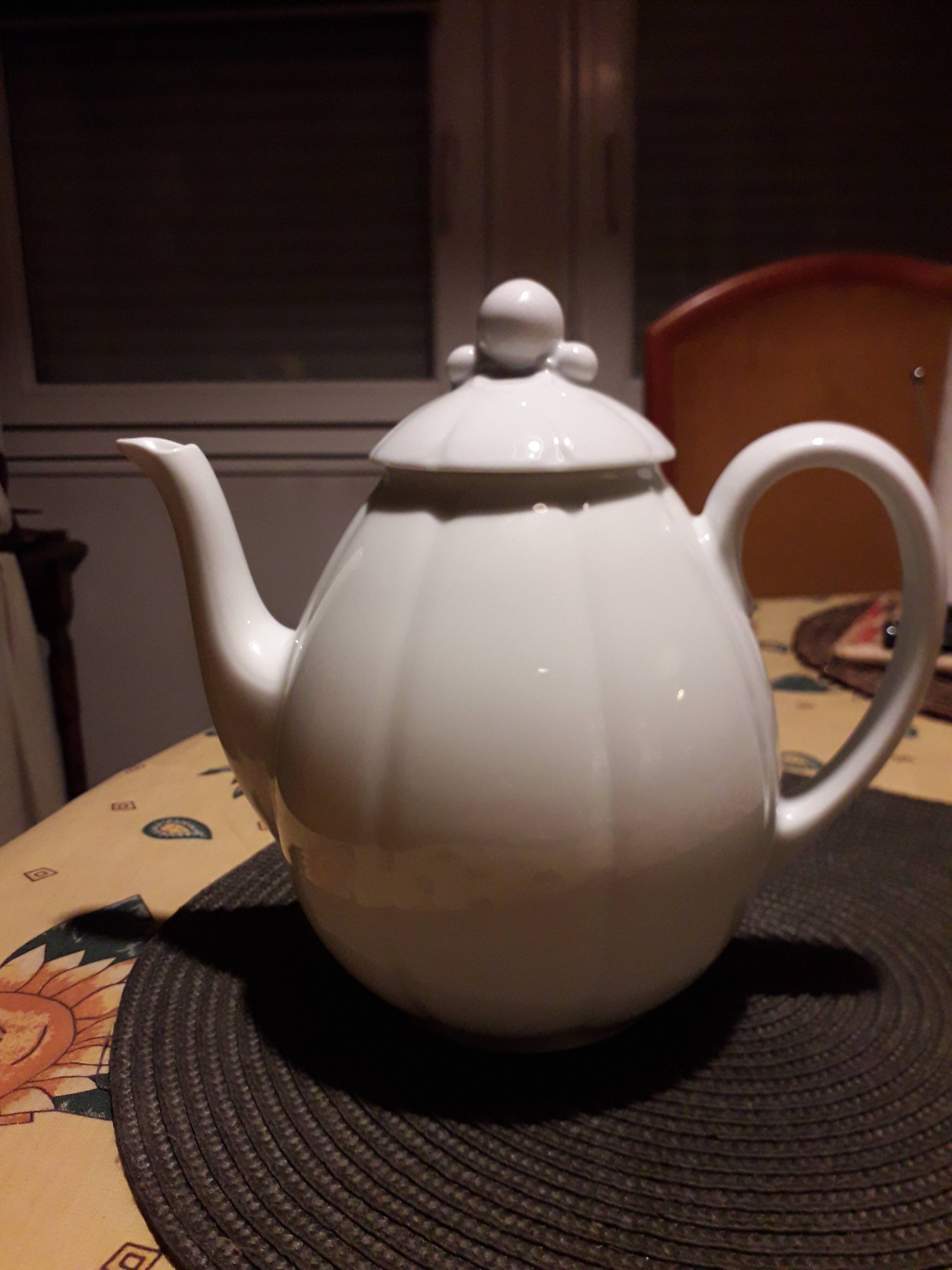 Tea/Coffee service porcelain manufacture Royal Limoges