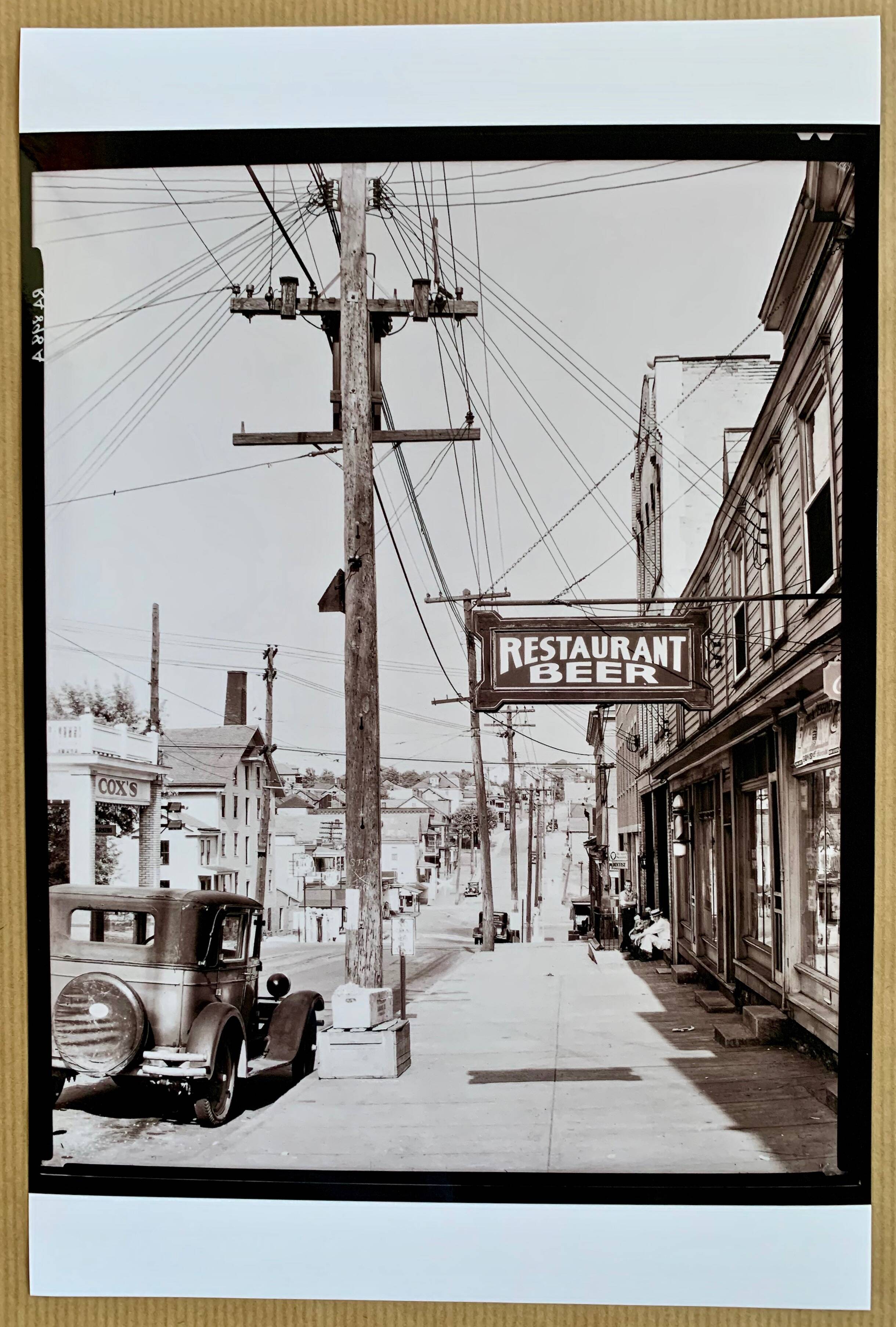 📸 Fine Art Photography W.Evans – Street Scene in Mount Pleasant, Pennsylvania