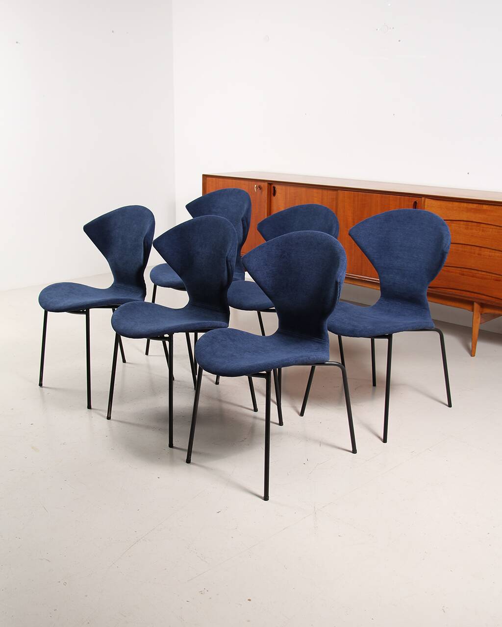 6 vintage Burov Dangles Defrance &950 chairs