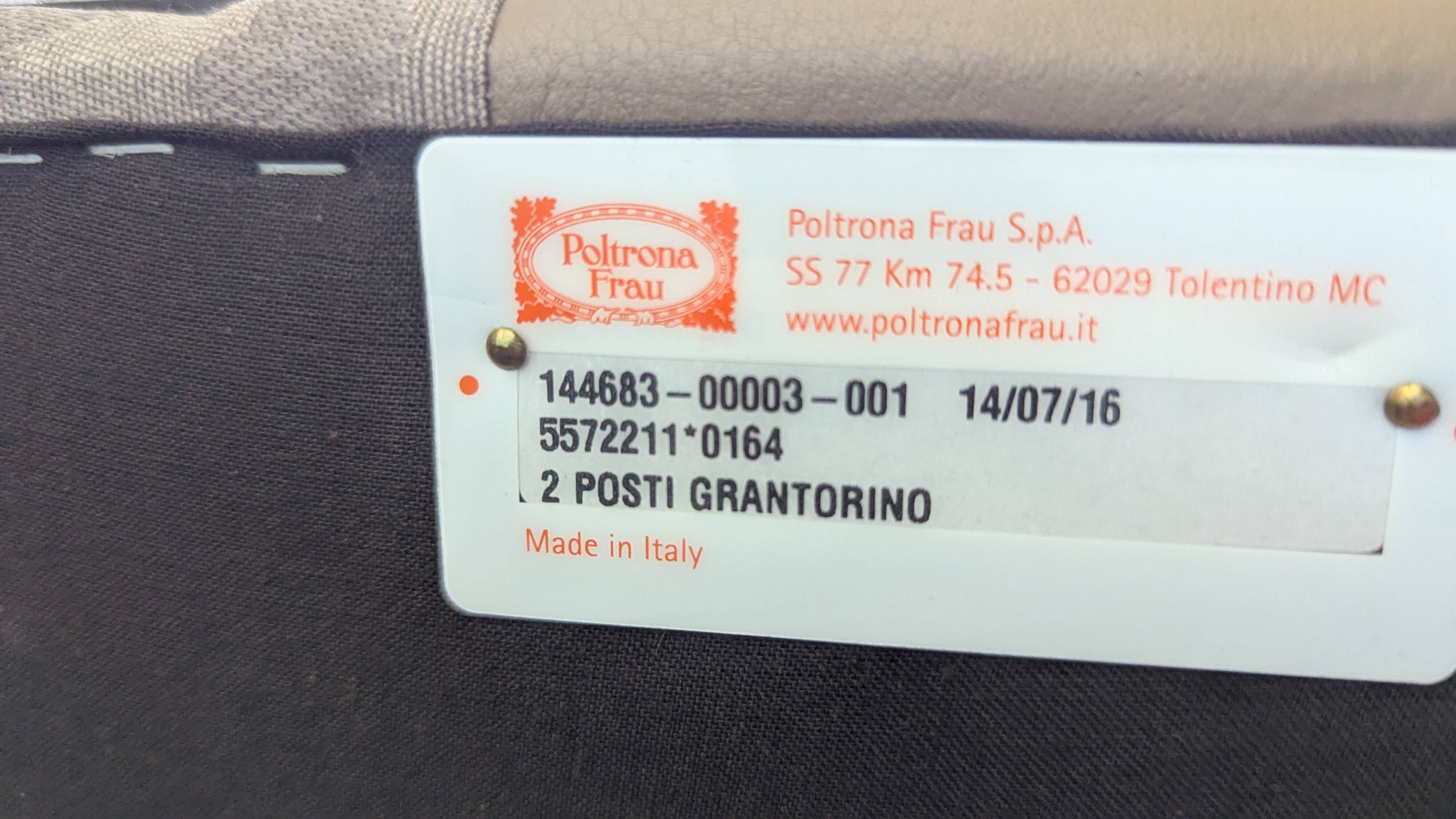 Poltrona Frau GranTorino 2-seater leather sofa with headrests