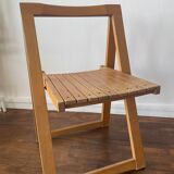 Quatre chaises pliantes