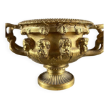 Large Pompeian-style bronze cup with two handles, 19th century.