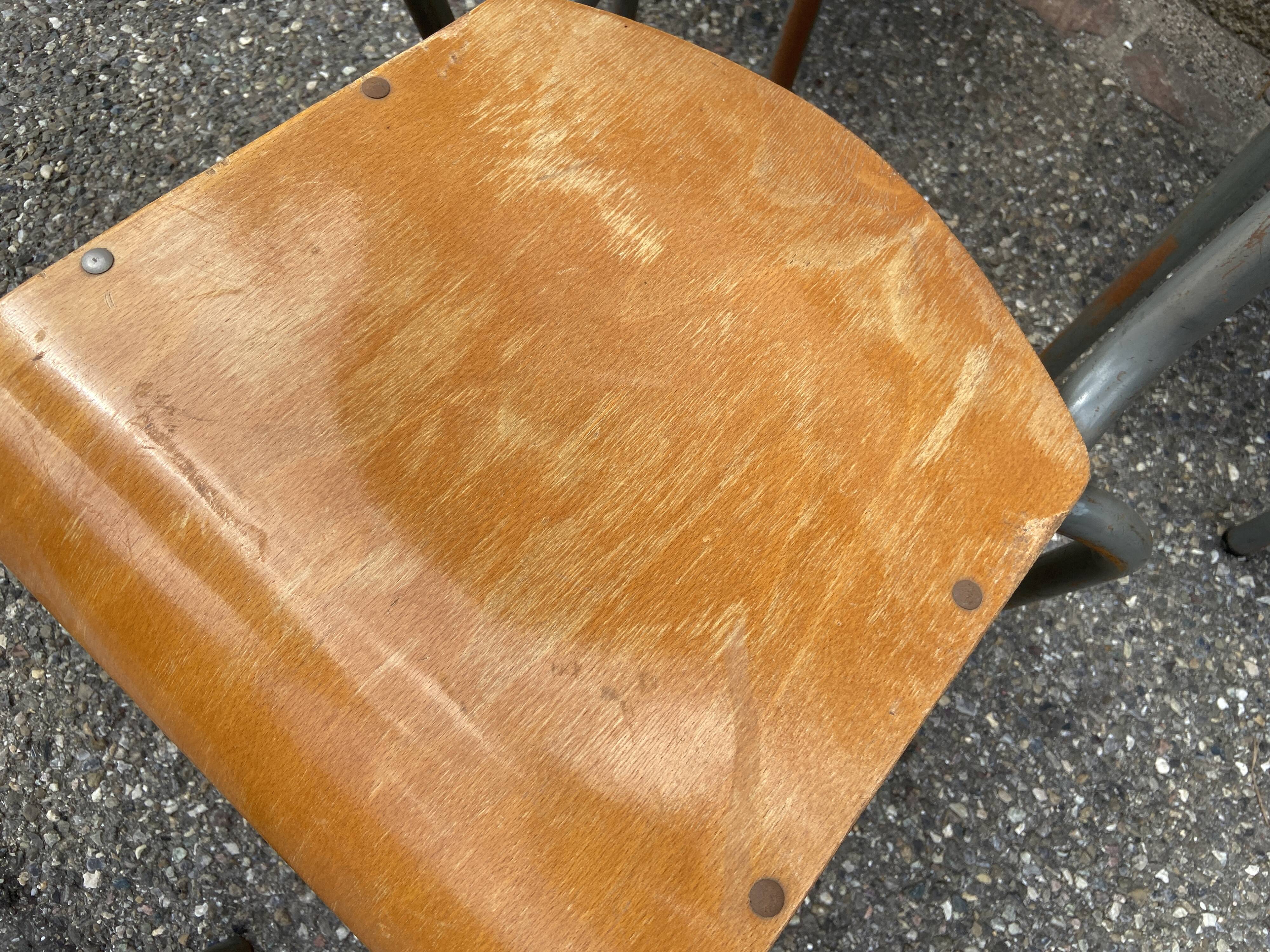 Lot 100 school chairs mullca
