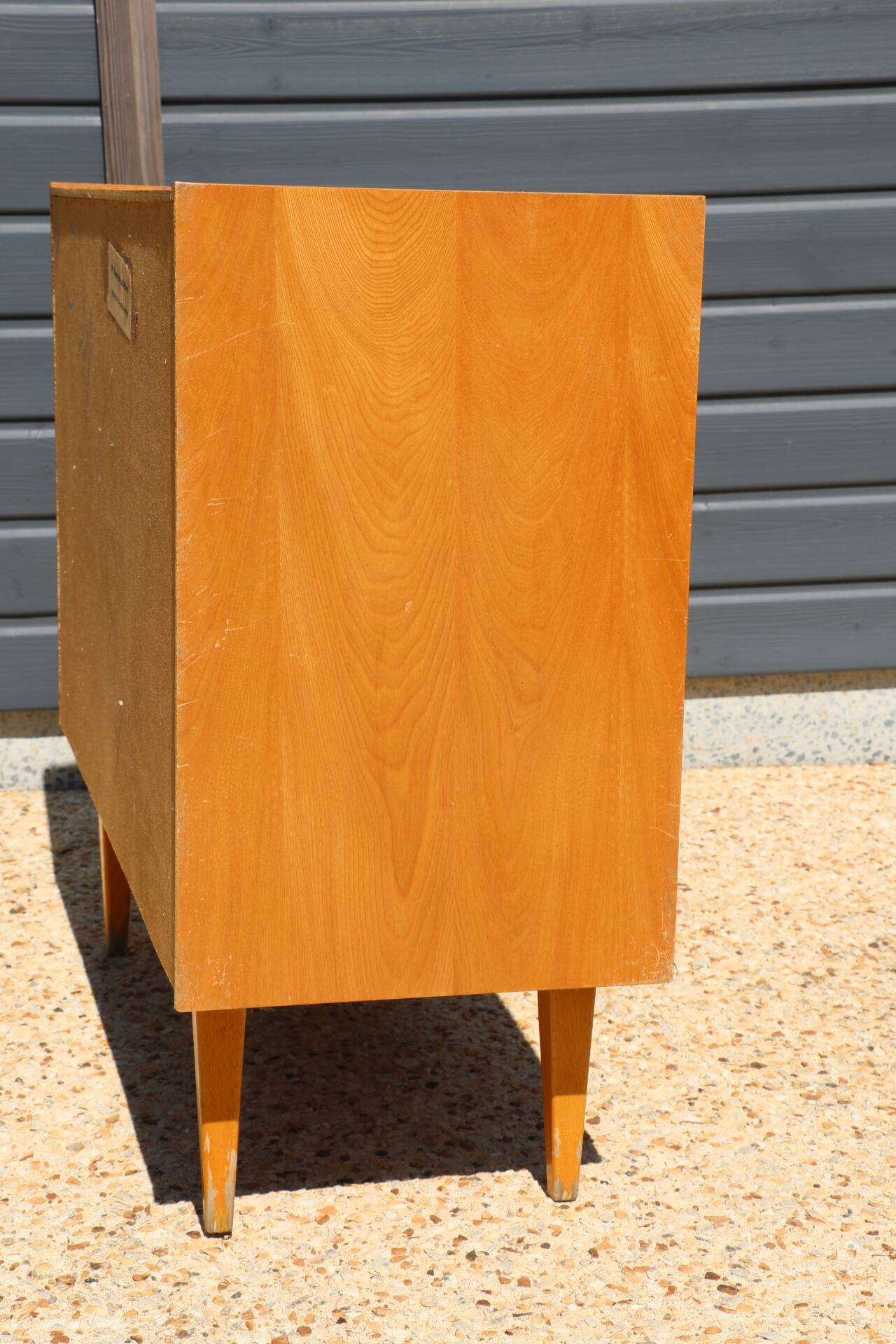 Light wood sideboard with 2 doors
