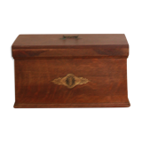 Wooden toy box with wrist