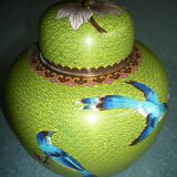 Pair of ginger-covered pots in polychrome enamels