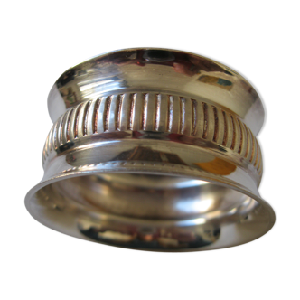 Silver metal towel round