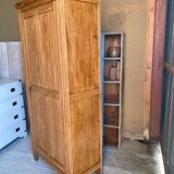 Armoire parisienne