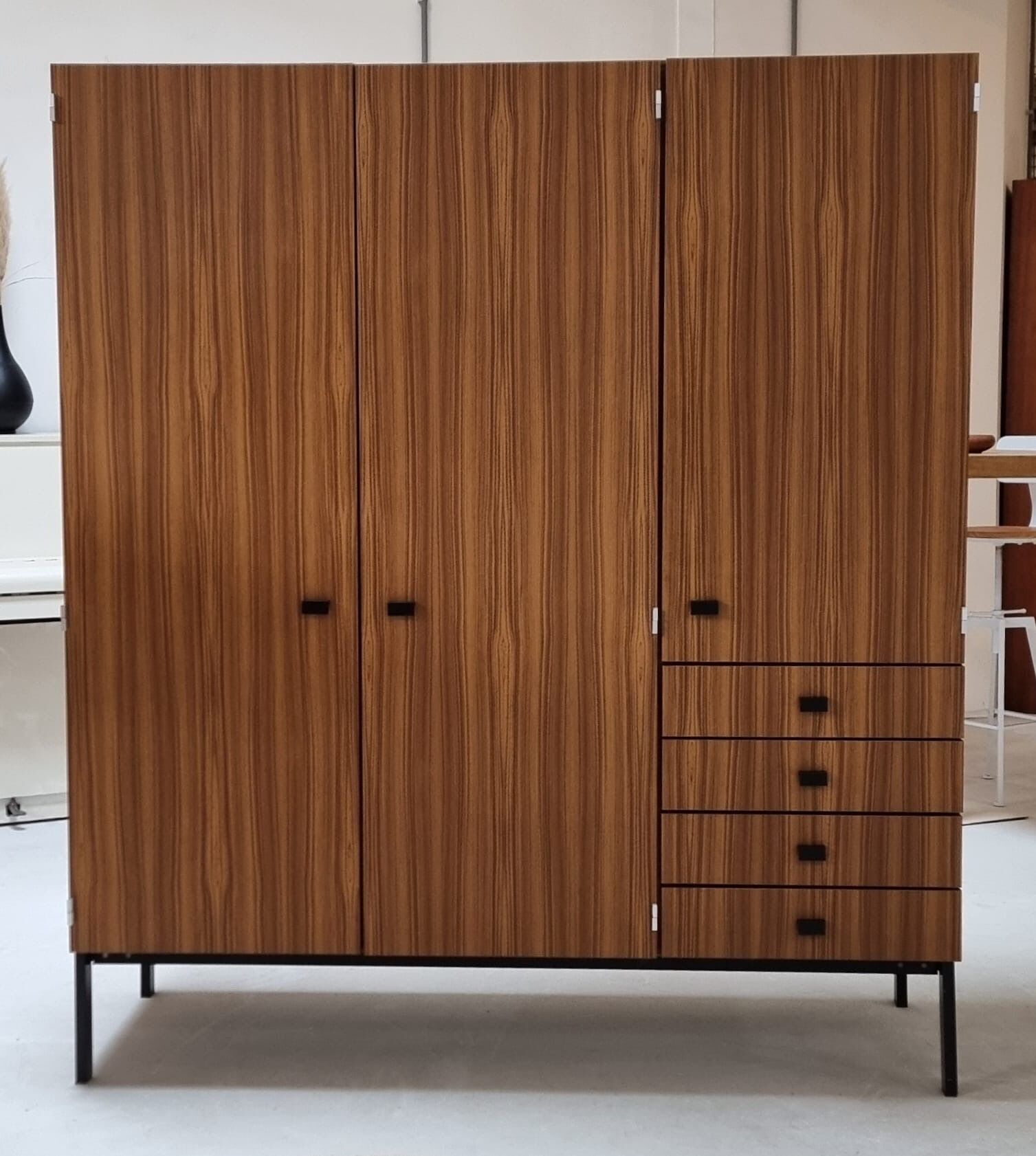 1970s wardrobe