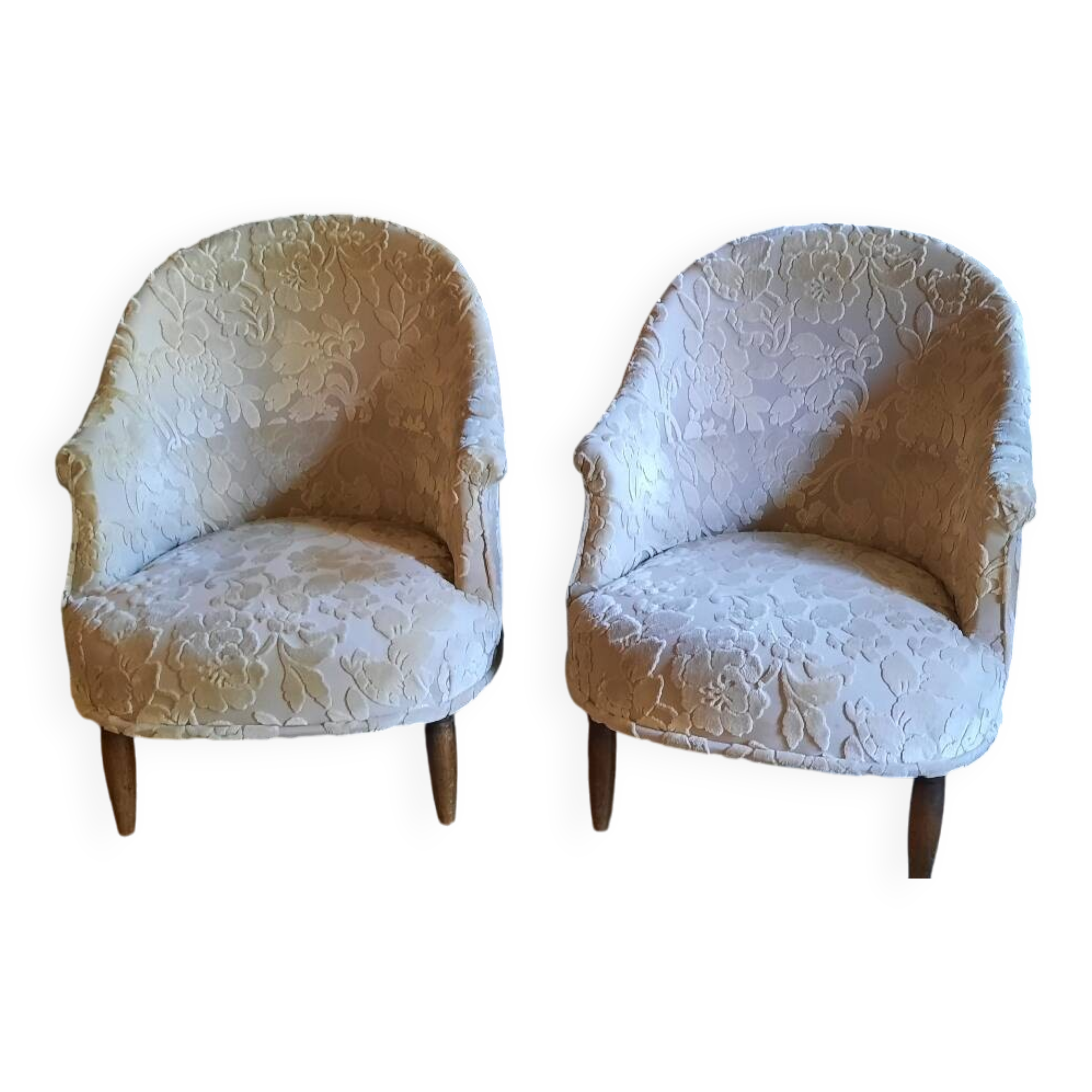 Paire de fauteuils crapaud
