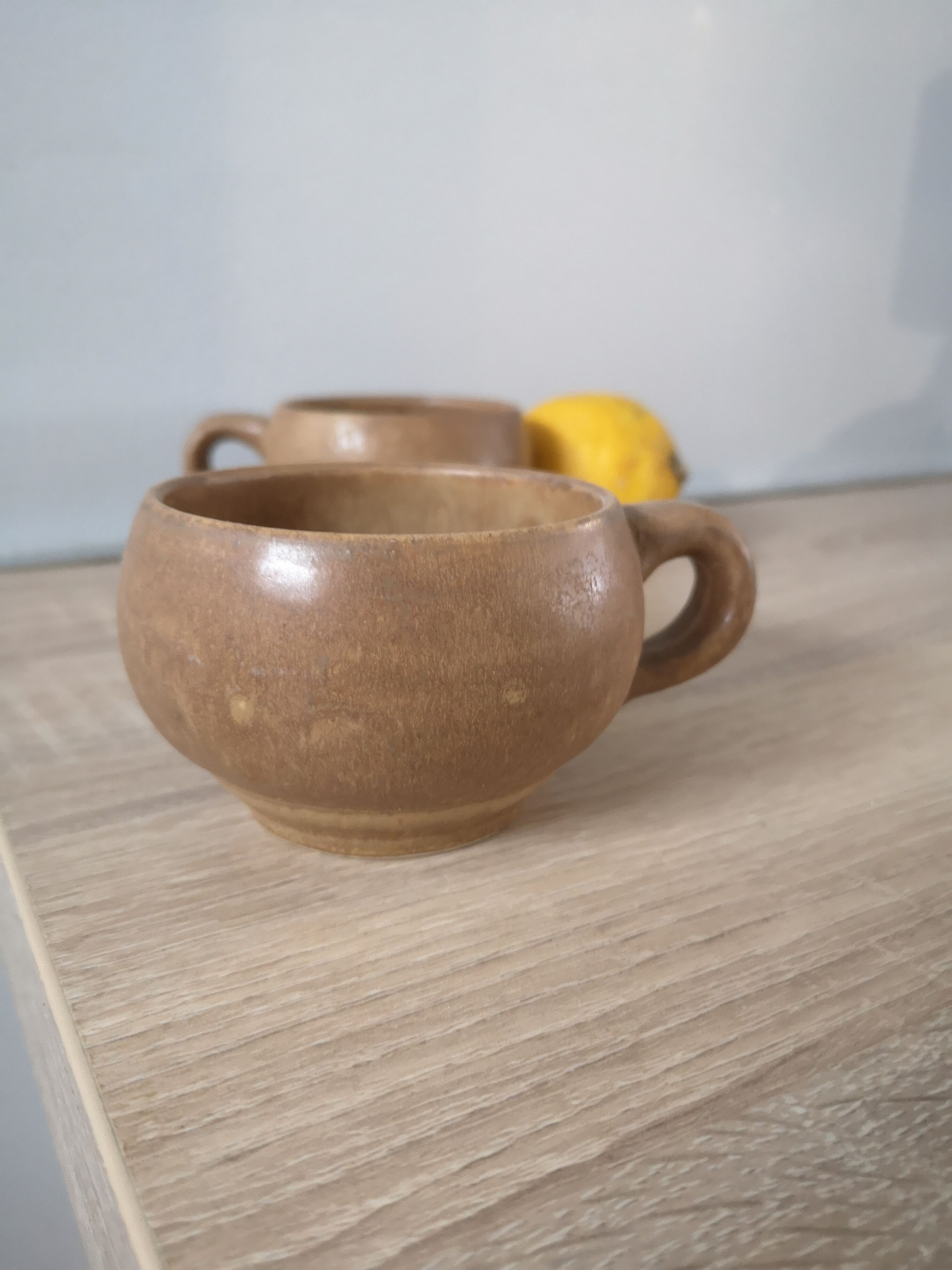 Lot of 6 cups Rhoda sandstone