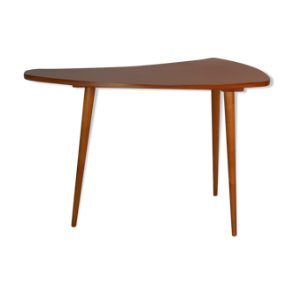 Boomerang beech side table, Czech 1960