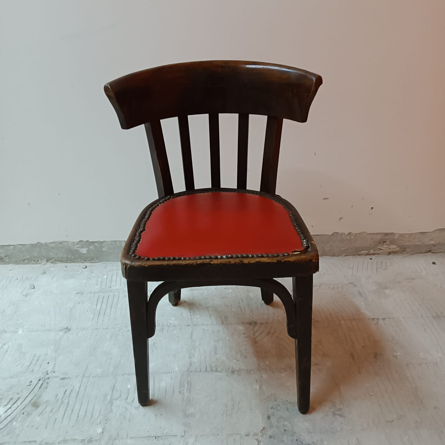 Baumann chair oWith red leather seat