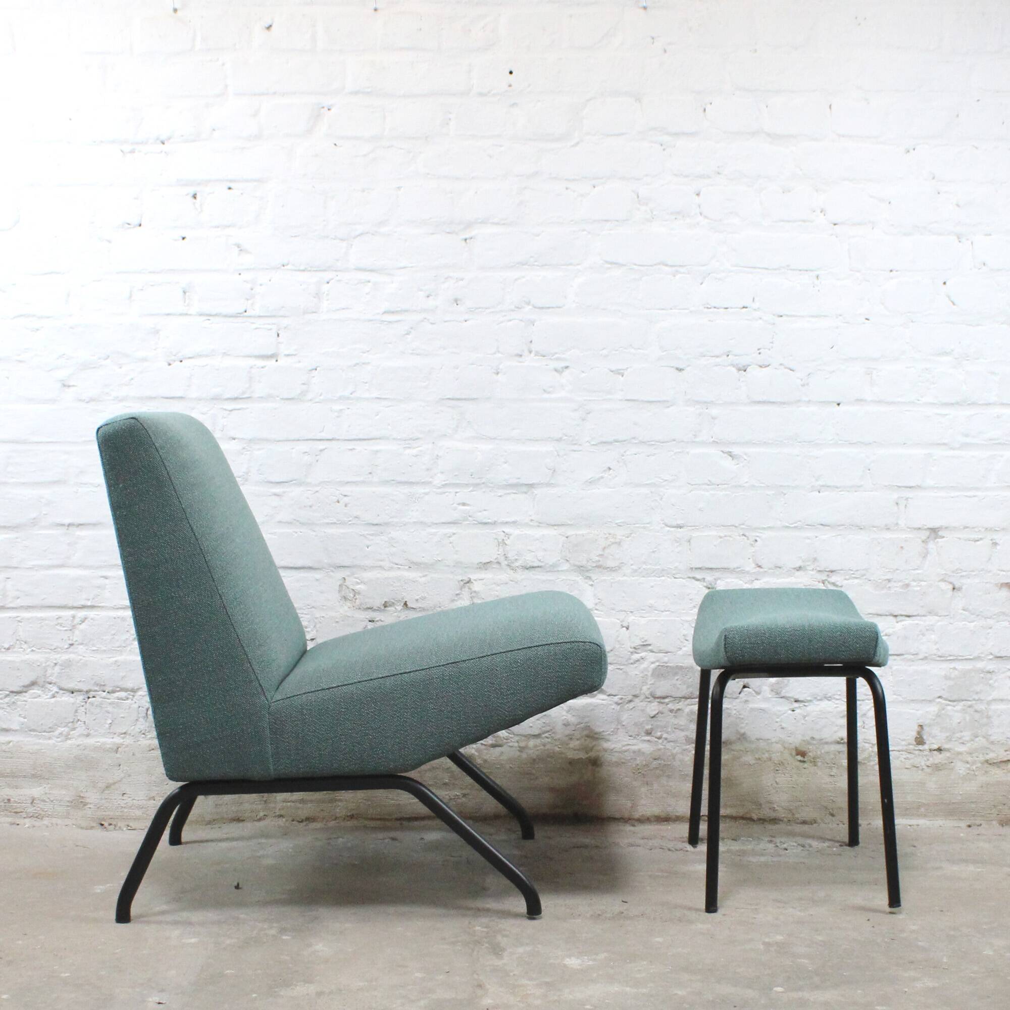 "Visitor" model armchair and ottoman by Pierre Guariche for Meurop