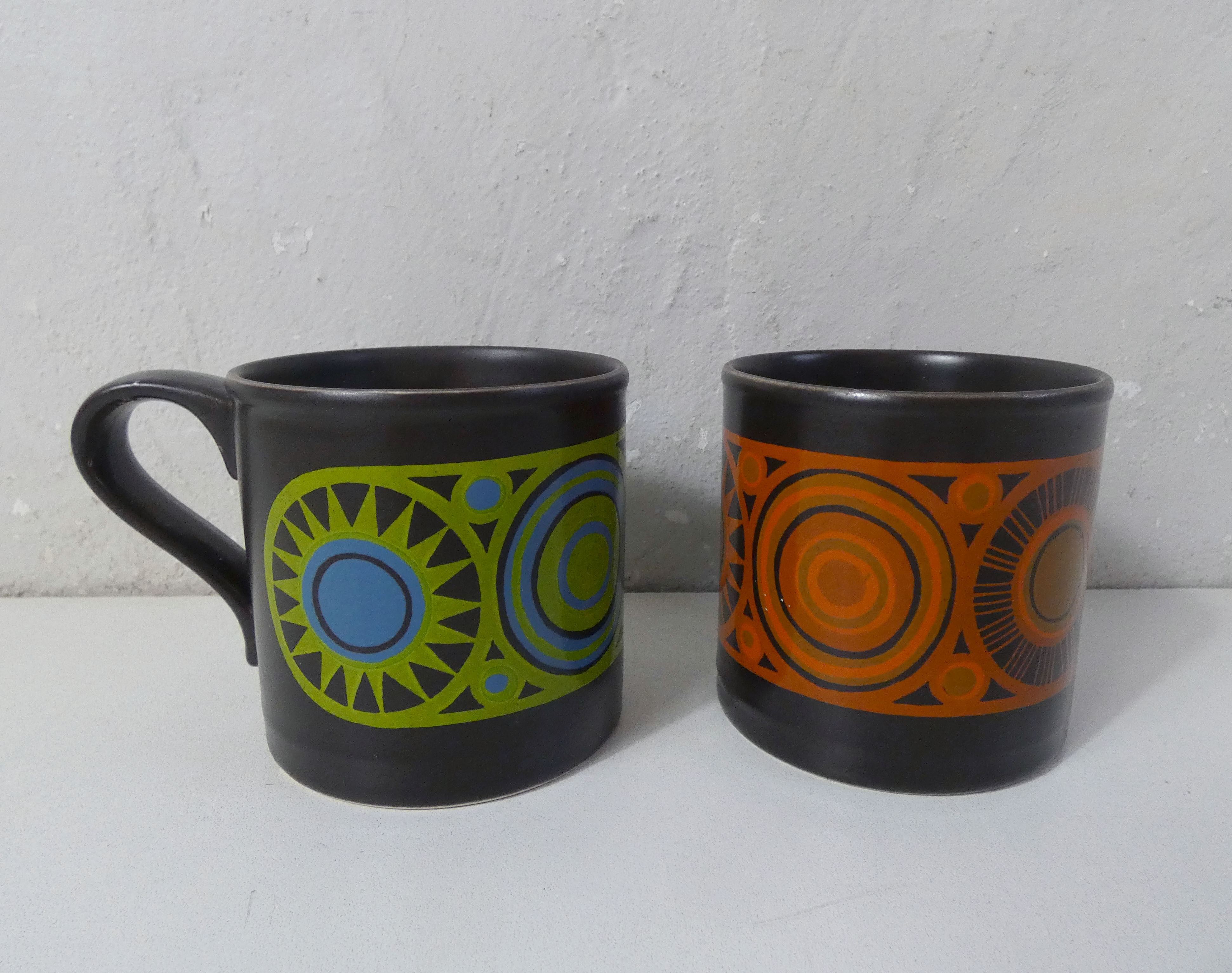 Set of 2 vintage Staffordshire english mugs