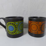Set of 2 vintage Staffordshire english mugs