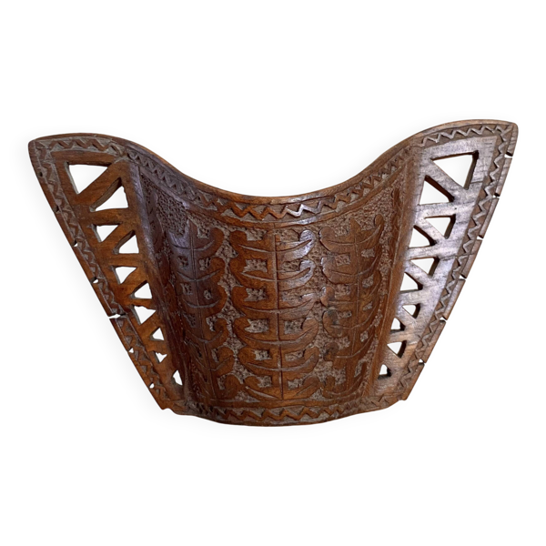 Vase de mariage sculpté, 1967