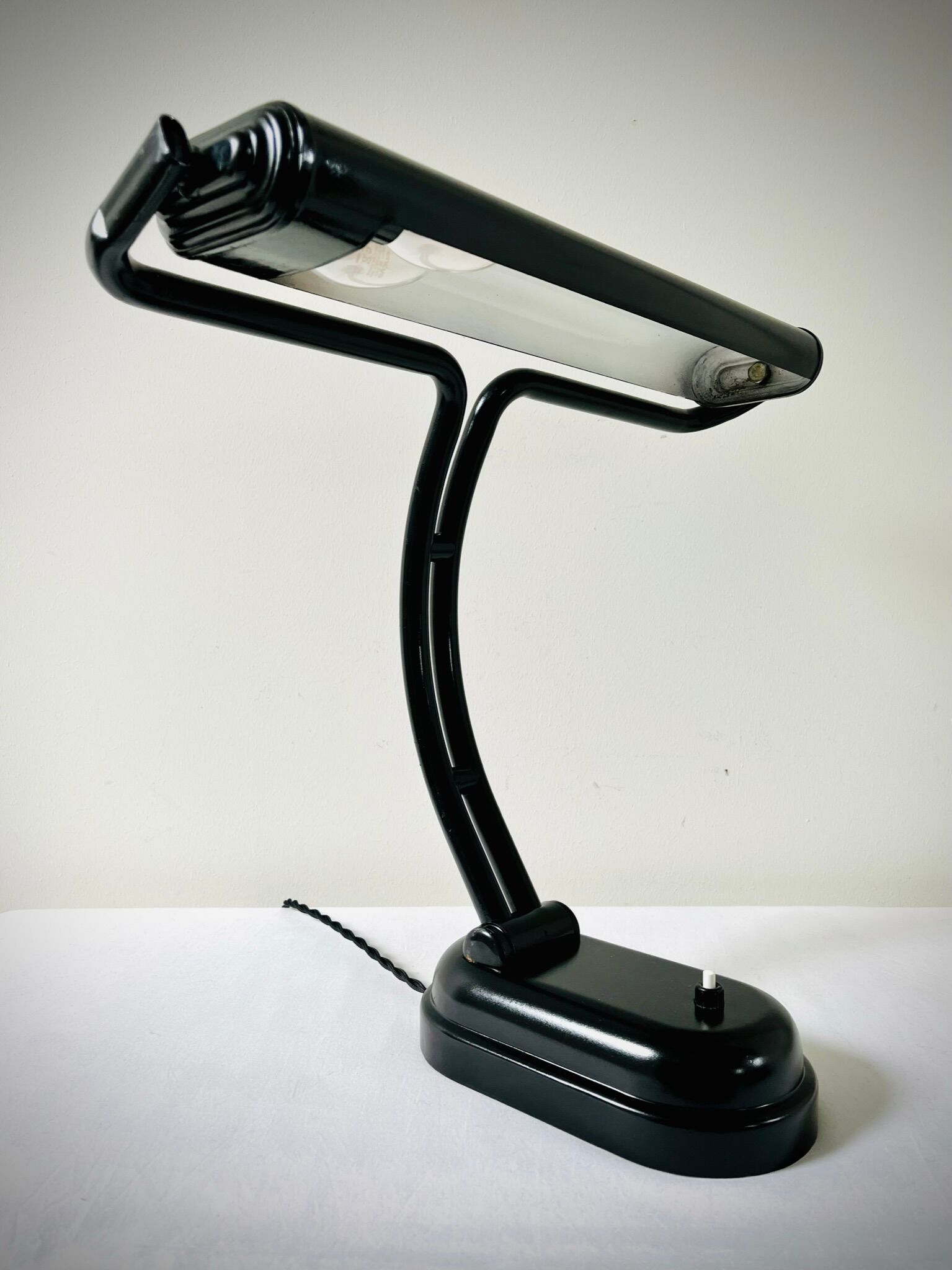 Jumo desk / table lamp