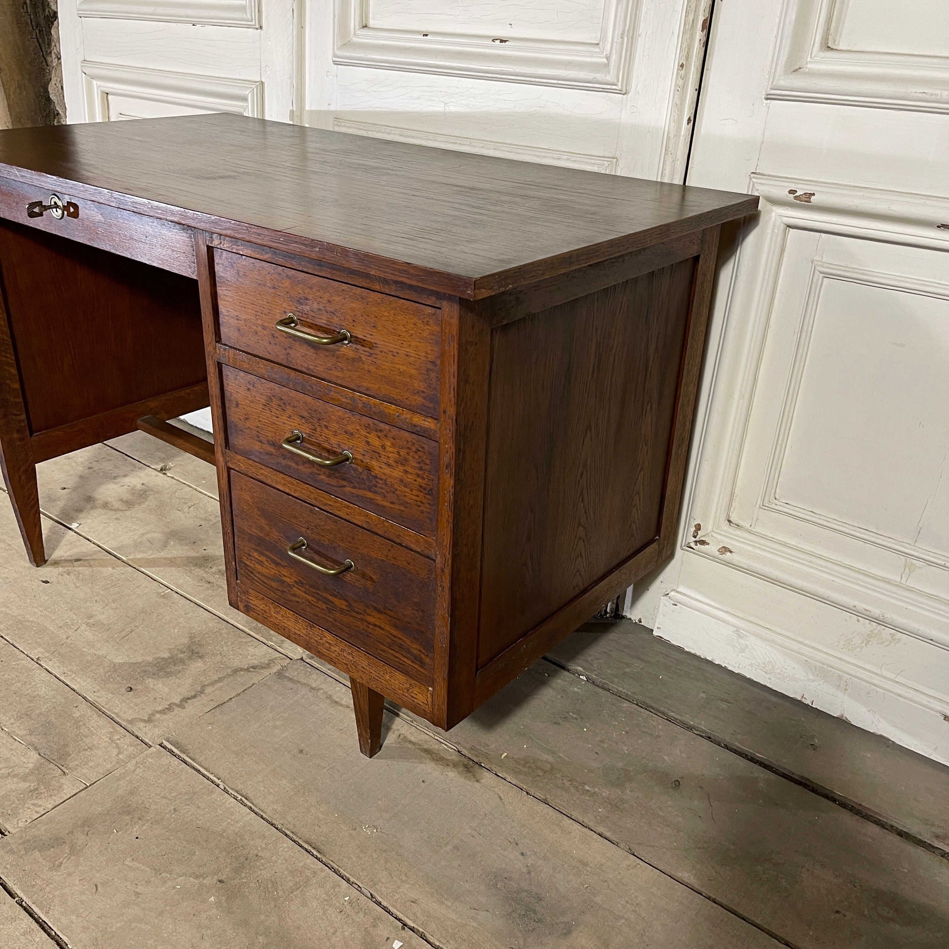 Bureau vintage en bois