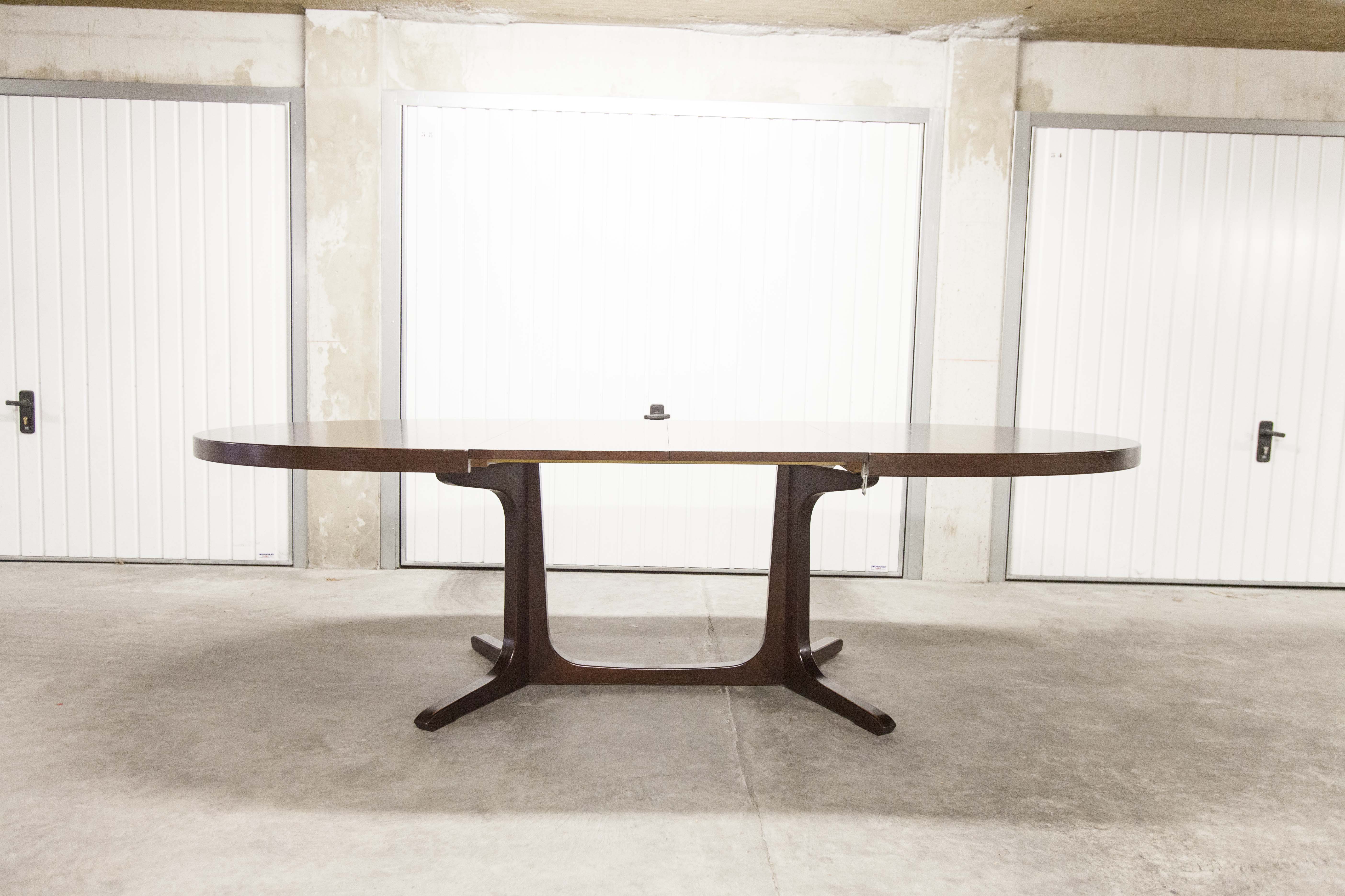 Baumann Oval Table 1960