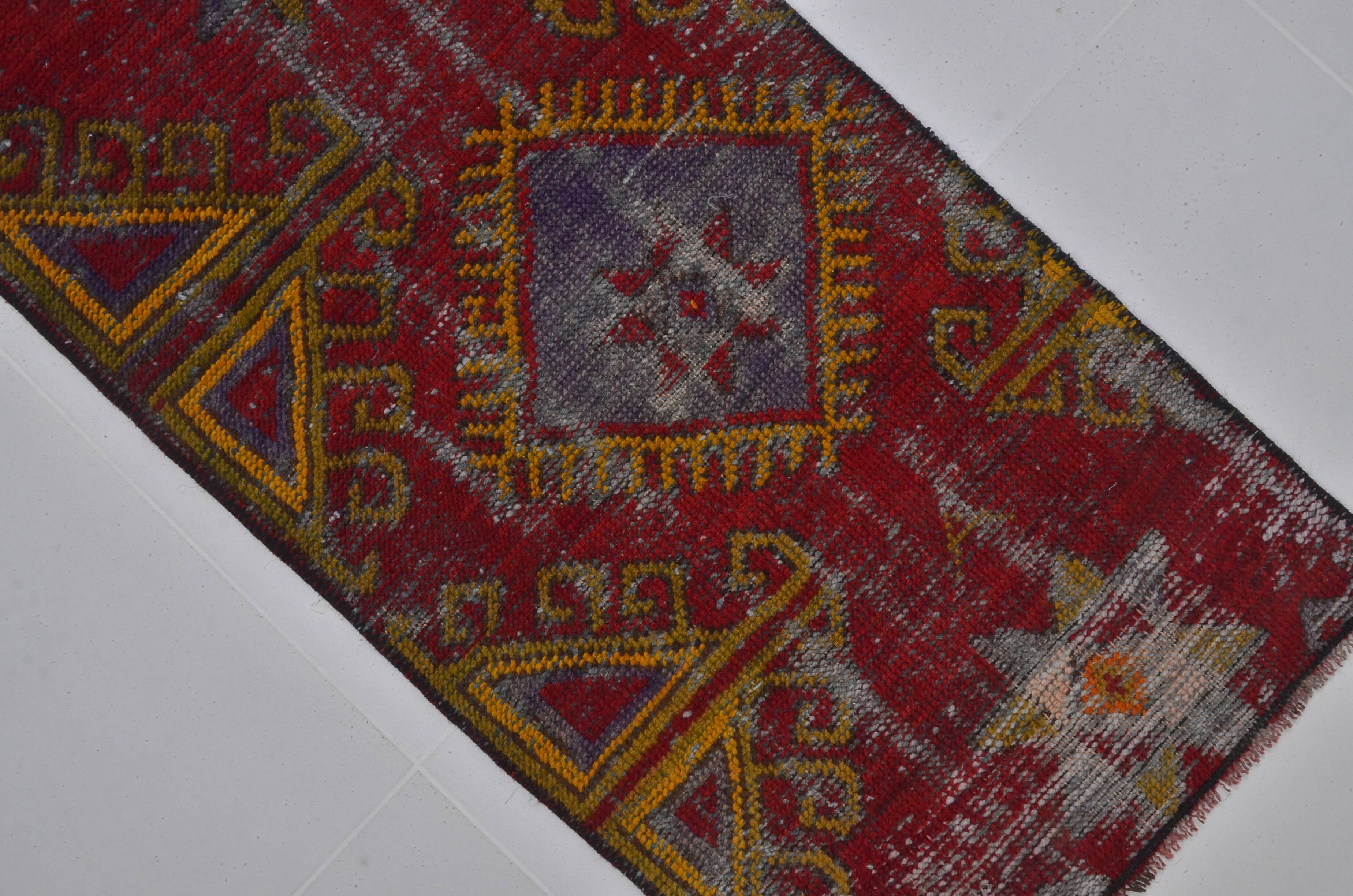 Small Antique Vintage Carpet sku 3983