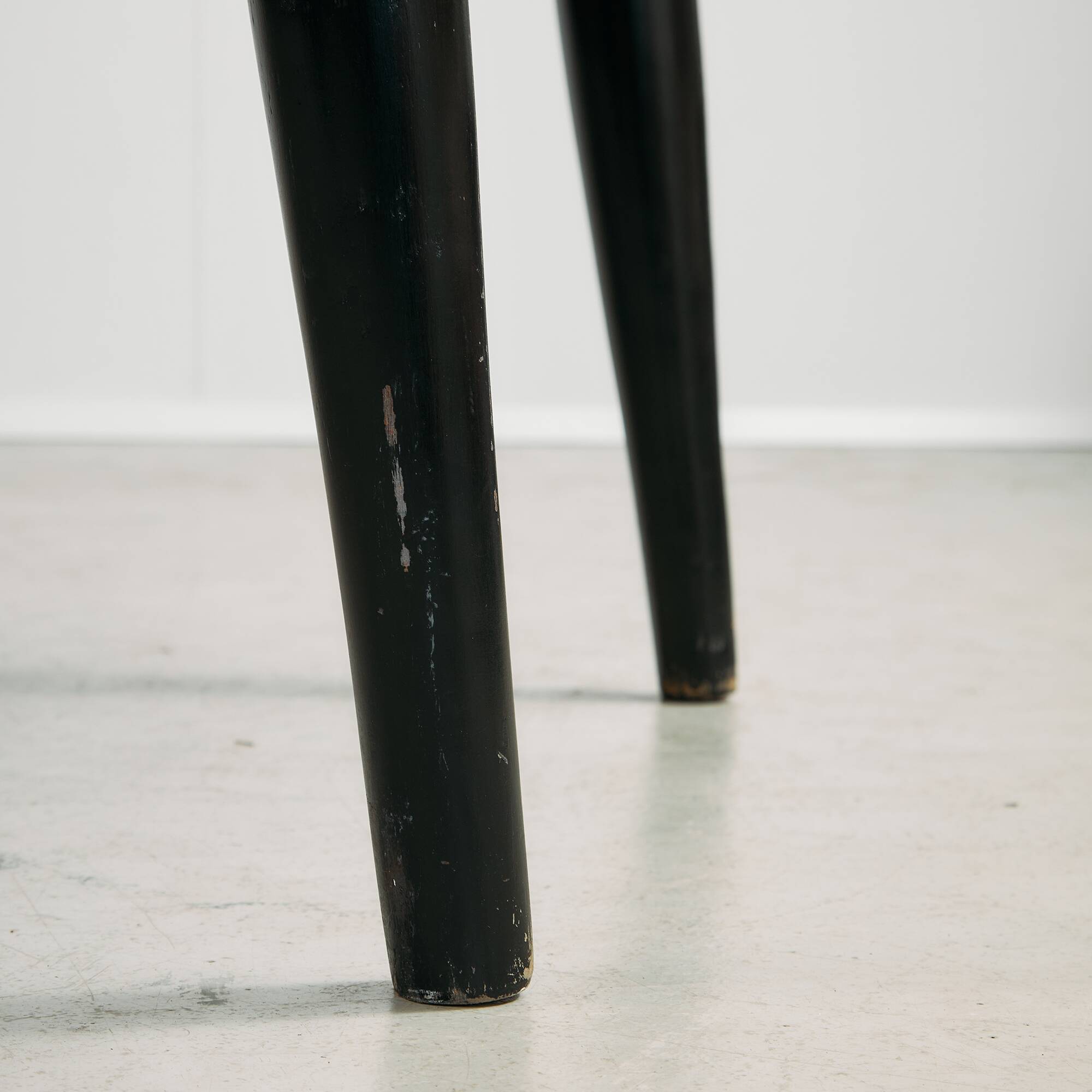 Long Canadian Pine Table with Black Legs
