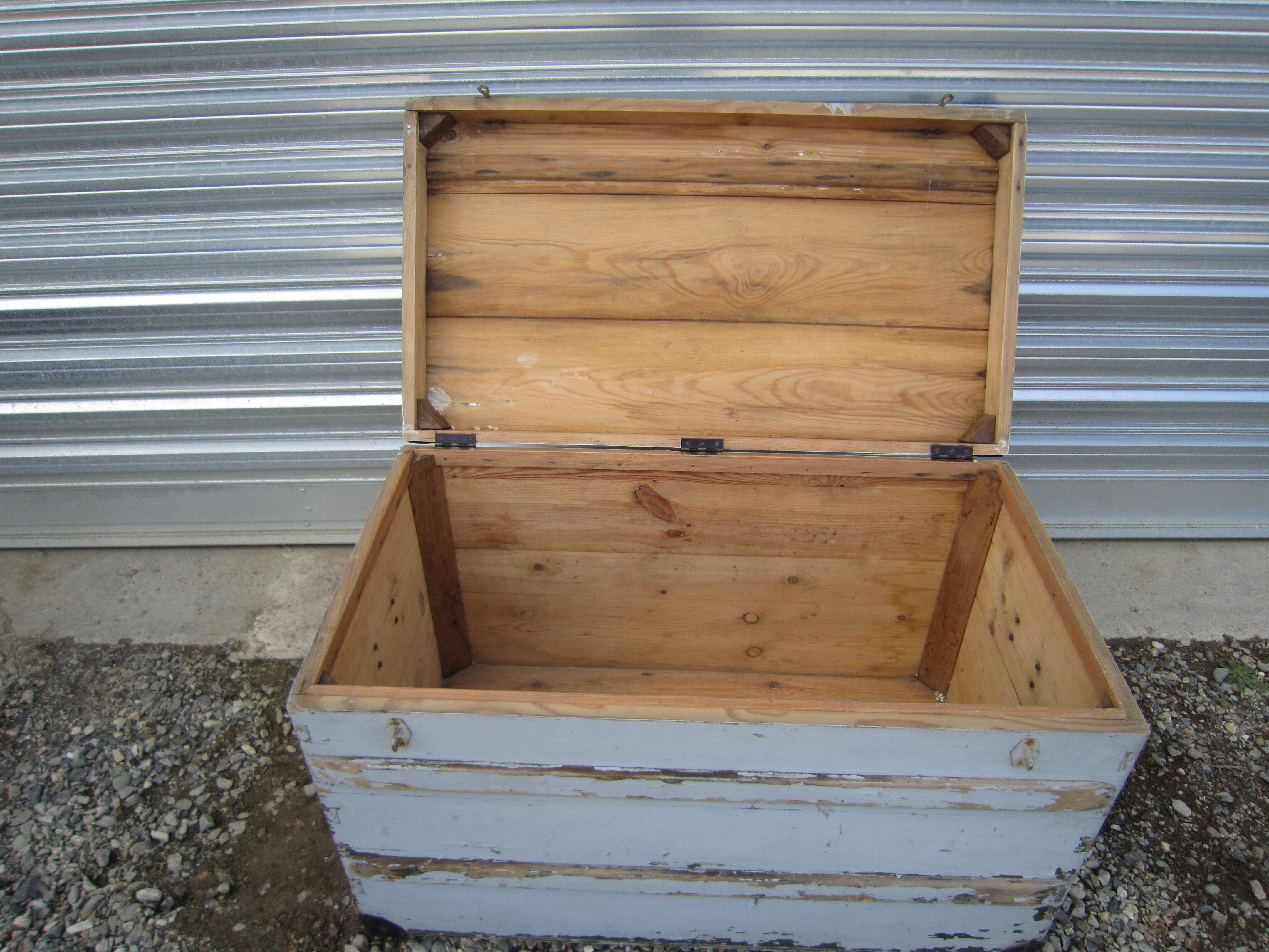 Wooden storage travel trunk