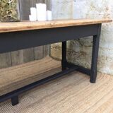 Farm table